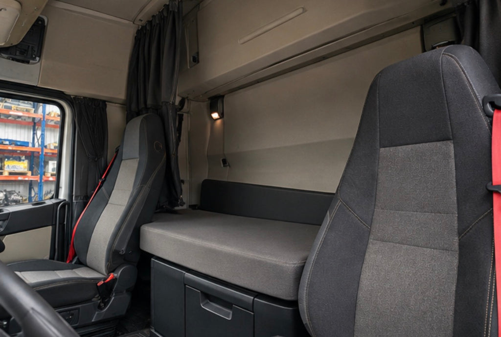 CABINA COMPLETA VOLVO FMX 2018  segunda mano 7/10 buen estado